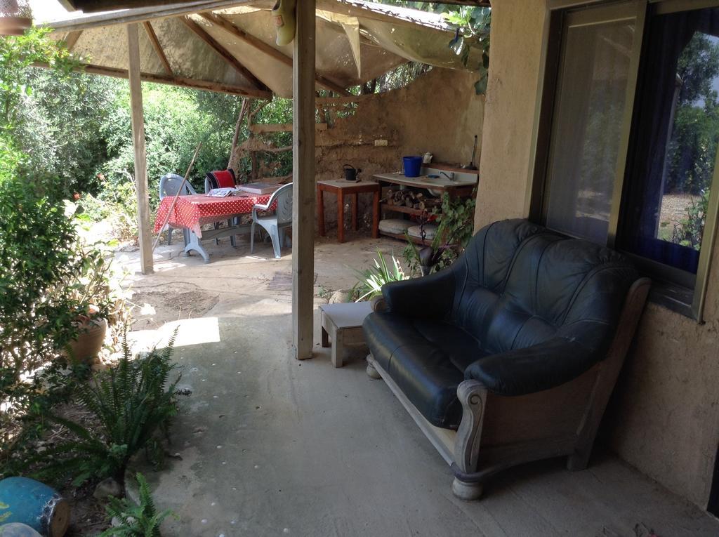 Dutch Farm Israel Bed & Breakfast Sede Zevi Екстериор снимка