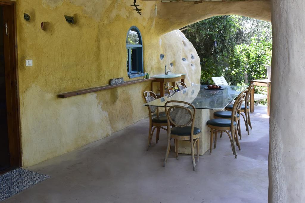 Dutch Farm Israel Bed & Breakfast Sede Zevi Екстериор снимка